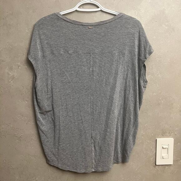 White House Black Market Mercury Silver Foil V-Neck Dolman Top - Small Petite - Picture 15 of 16